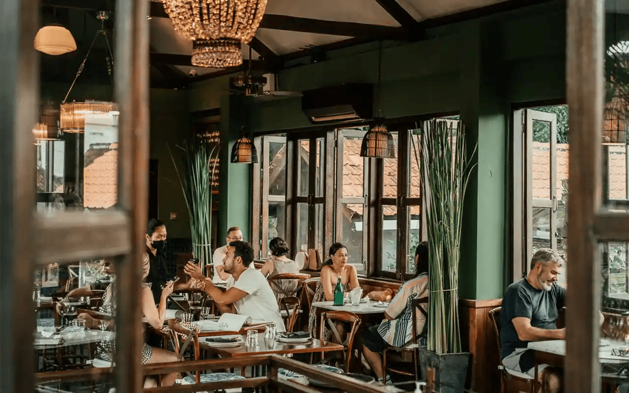 Hujan Locale interior